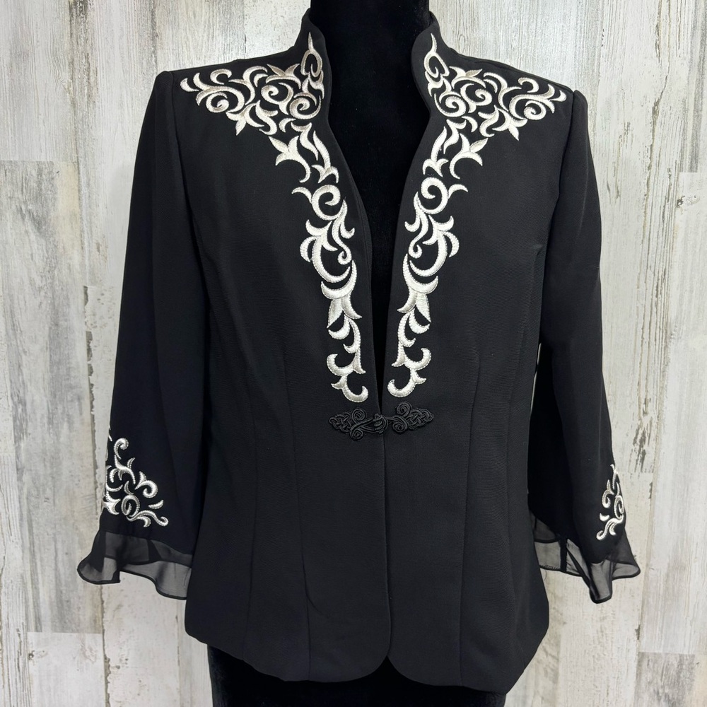 Place South Black Embroidered‎ Jacket